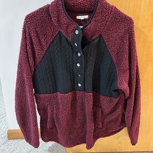 Maurices Maroon and Black Fleece Pullover